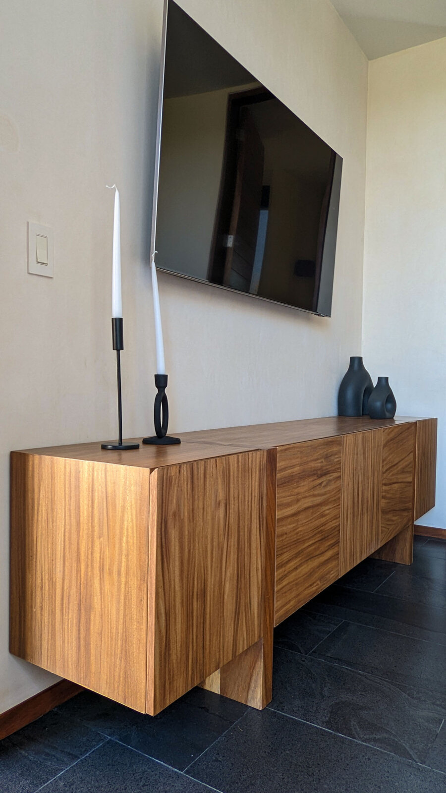 Credenza Sol